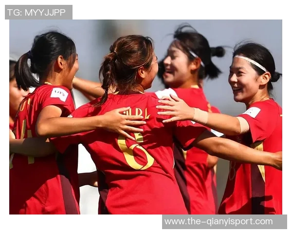 中国U17女足半场领先挪威U17女足陈睿琳任意球破门周欣怡点射助攻